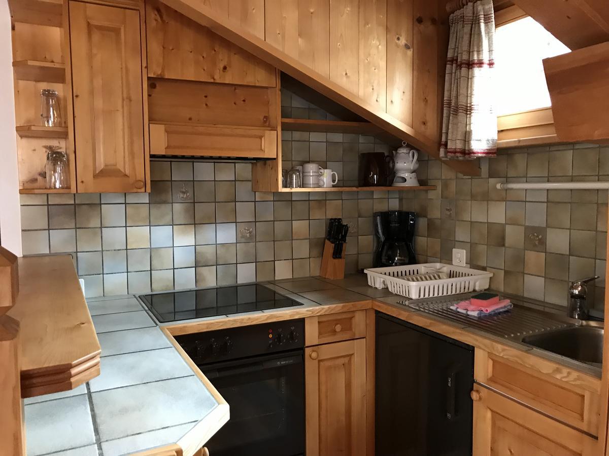 سكول B&B Hotel & Appartements Chasa Valaer المظهر الخارجي الصورة